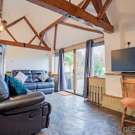 Host & Stay - Snodsbury Barn Upton Snodsbury Екстер'єр фото